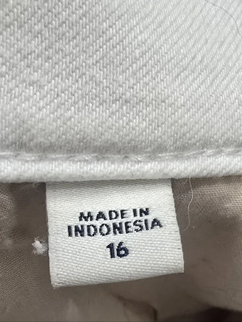 J. Jill Denim White Bermuda Shorts Size 16